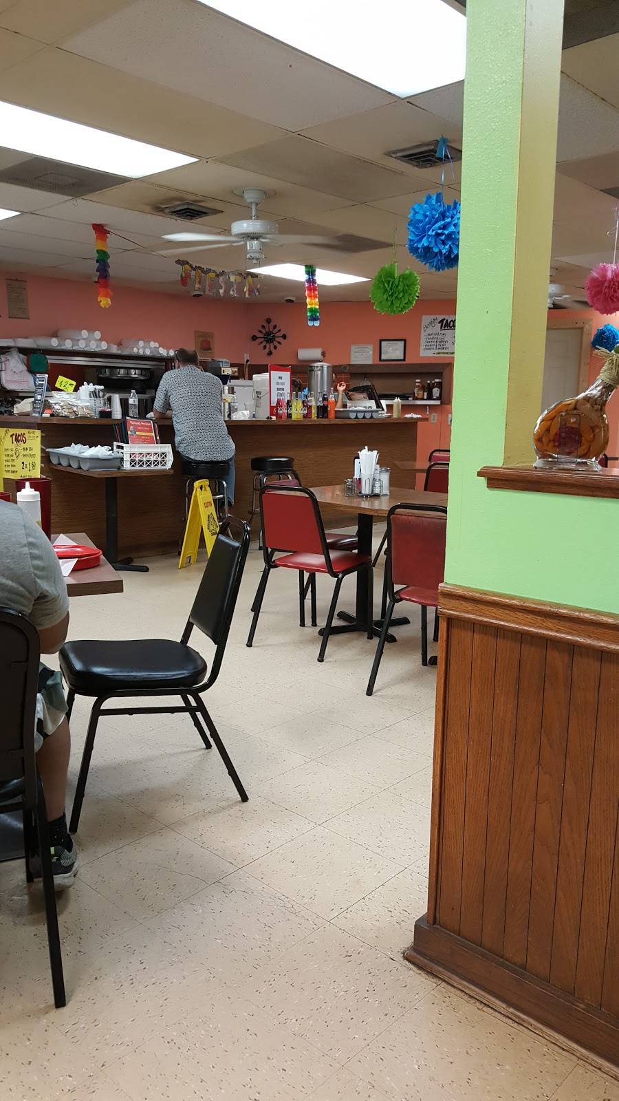 Blanquita Mexican Restaurant | restaurant | 1743, 2110 Cupples Rd, San Antonio, TX 78226, USA | 2104381972 OR +1 210-438-1972