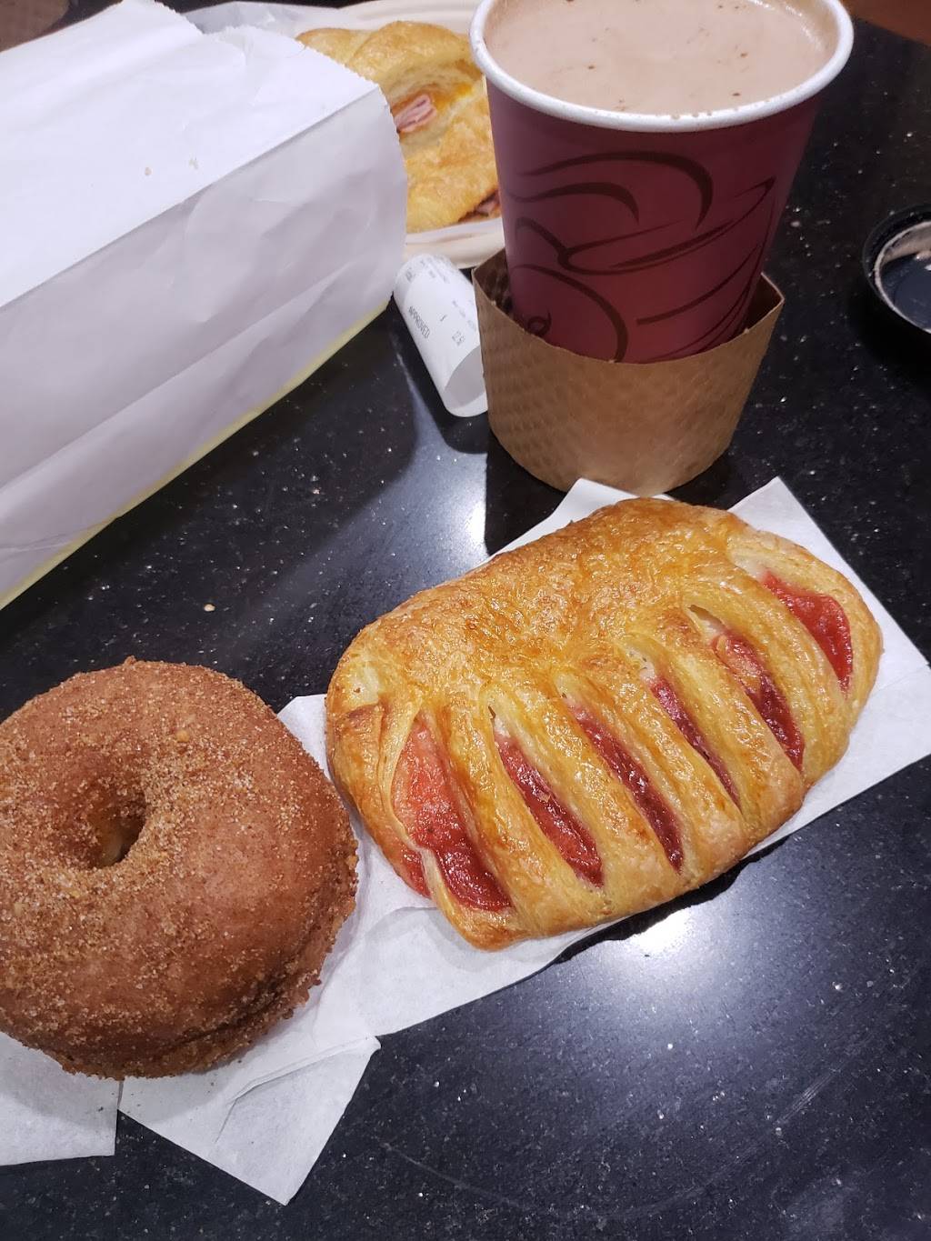 Winchells Donut House | cafe | 4328 Imperial Hwy, Lynwood, CA 90262, USA | 3106050948 OR +1 310-605-0948