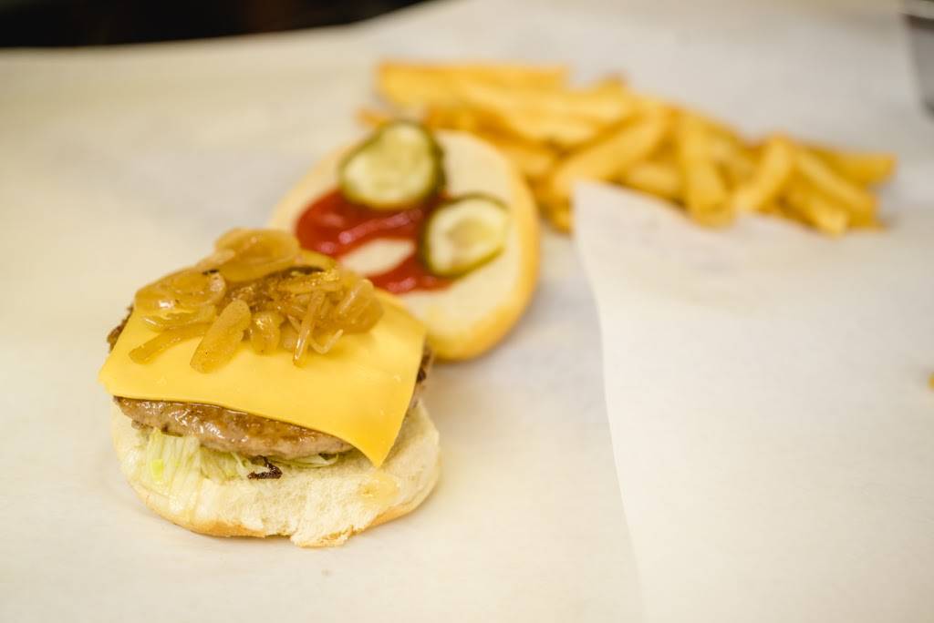 Marys Bar-B-Que | restaurant | 606 S Pulaski Rd, Chicago, IL 60624, USA | 7736382233 OR +1 773-638-2233