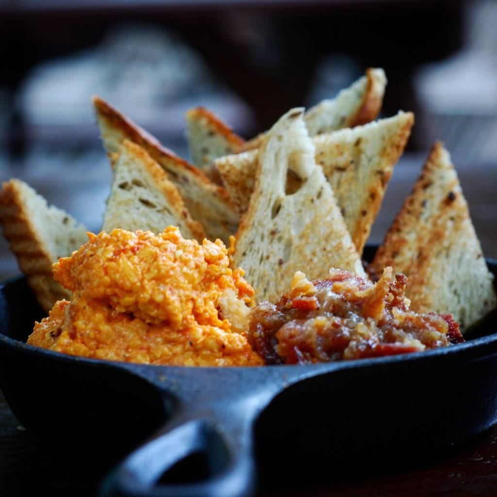 Rum and the Lash | restaurant | 4801 Bienville St, New Orleans, LA 70119, USA | 5042658997 OR +1 504-265-8997