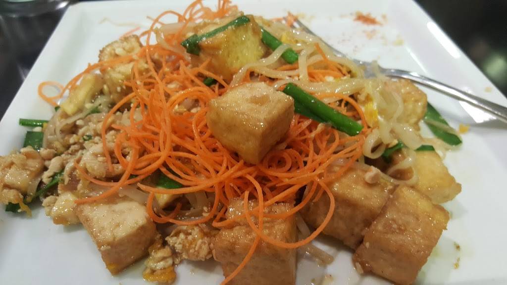 Empty Bowl Gourmet Noodle Bar | restaurant | 38 W Victoria St #109, Santa Barbara, CA 93101, USA | 8053352426 OR +1 805-335-2426