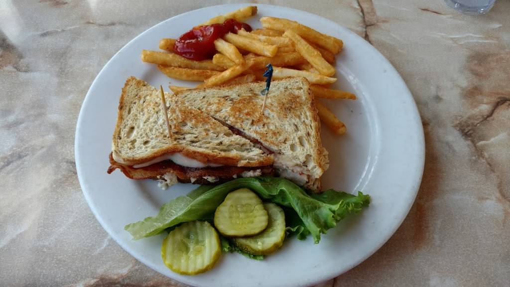 Two Georges at The Cove | restaurant | 1754 SE 3rd Ct, Deerfield Beach, FL 33441, USA | 9544219272 OR +1 954-421-9272