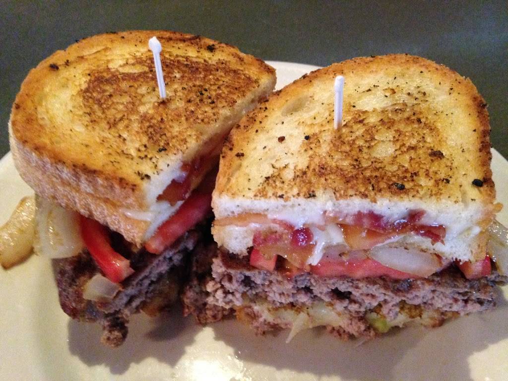 tgs Restaurant & Pub | restaurant | 4120 7th Ave, Kenosha, WI 53140, USA | 2626588080 OR +1 262-658-8080