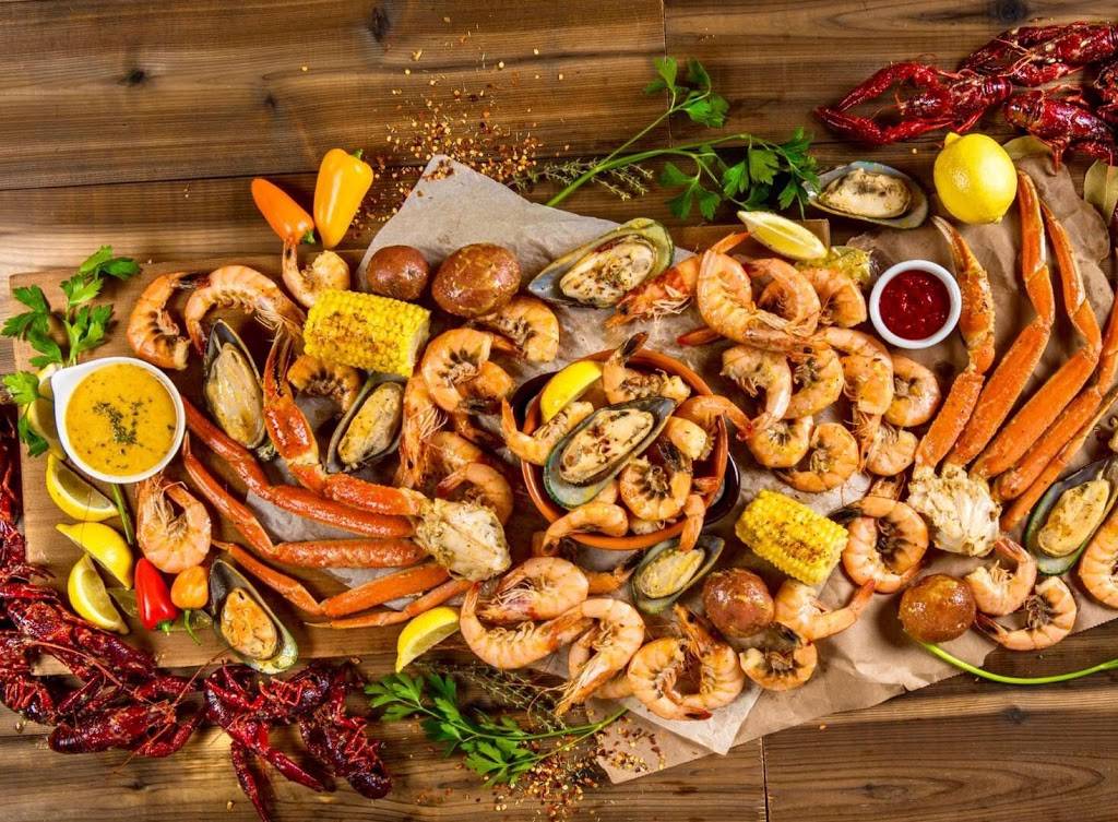 Royal Crab Cajun Seafood House | restaurant | 787 E Dundee Rd, Palatine, IL 60074, USA | 8474858101 OR +1 847-485-8101