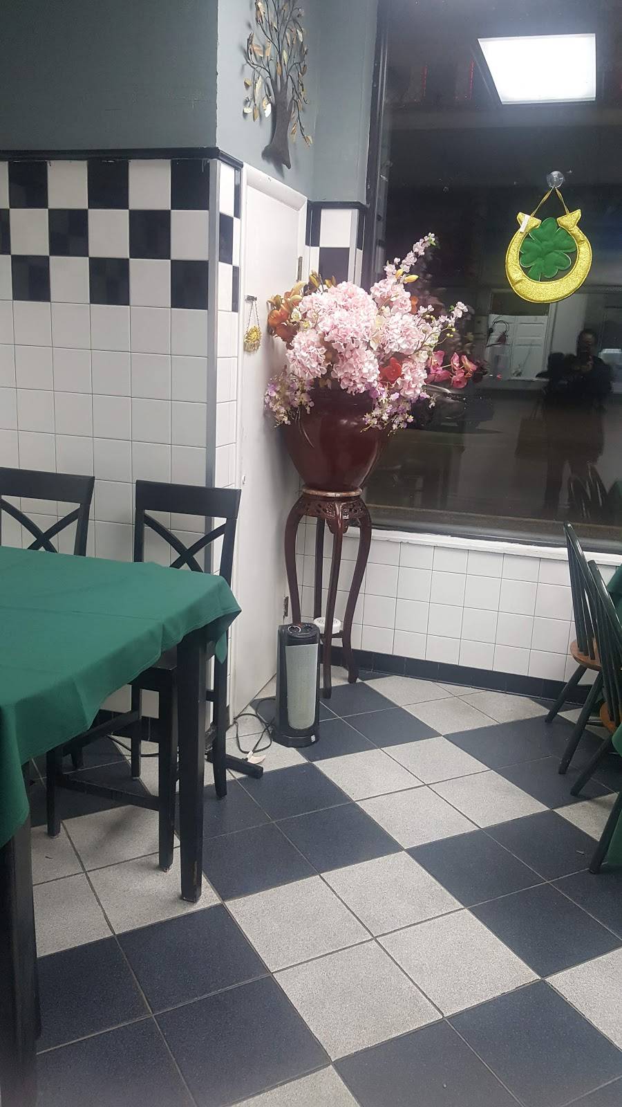 Thai Castle | restaurant | 2445 E 65th St, Indianapolis, IN 46220, USA | 3173620544 OR +1 317-362-0544