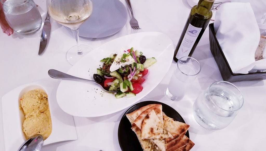 Nostos Restaurant | restaurant | 8100 Boone Blvd, Vienna, VA 22182, USA | 7037600690 OR +1 703-760-0690