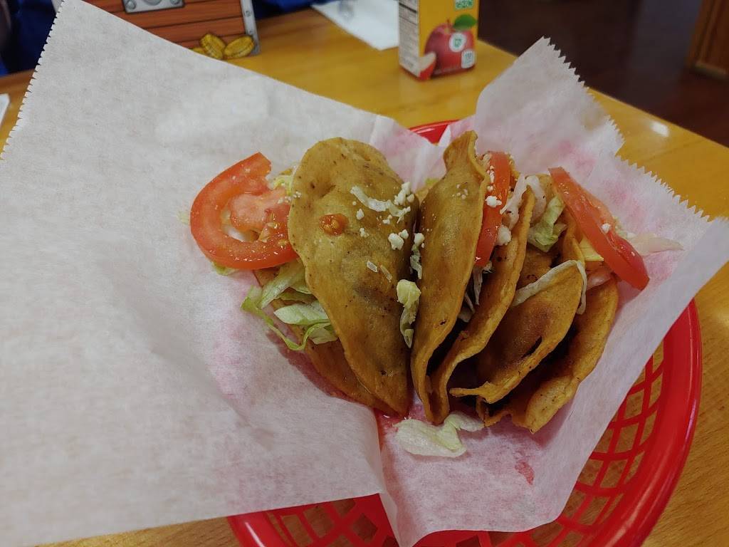 The Taco Dive | restaurant | 1452 119th St, Whiting, IN 46394, USA | 2196146289 OR +1 219-614-6289