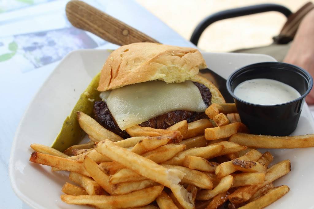 Fox River Brewing Company Waterfront Restaurant | restaurant | 1501 Arboretum Dr, Oshkosh, WI 54901, USA | 9202322337 OR +1 920-232-2337