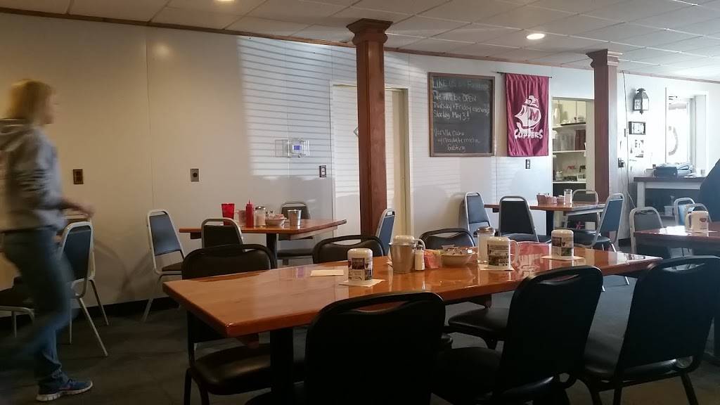 Clippers Cafe | restaurant | 1566 10th St, Martin, MI 49070, USA | 2696724556 OR +1 269-672-4556