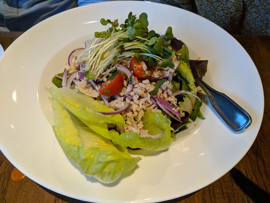 Thudsuan Kitchen and Bar | restaurant | 1818 E Madison St, Seattle, WA 98122, USA | 2065564849 OR +1 206-556-4849