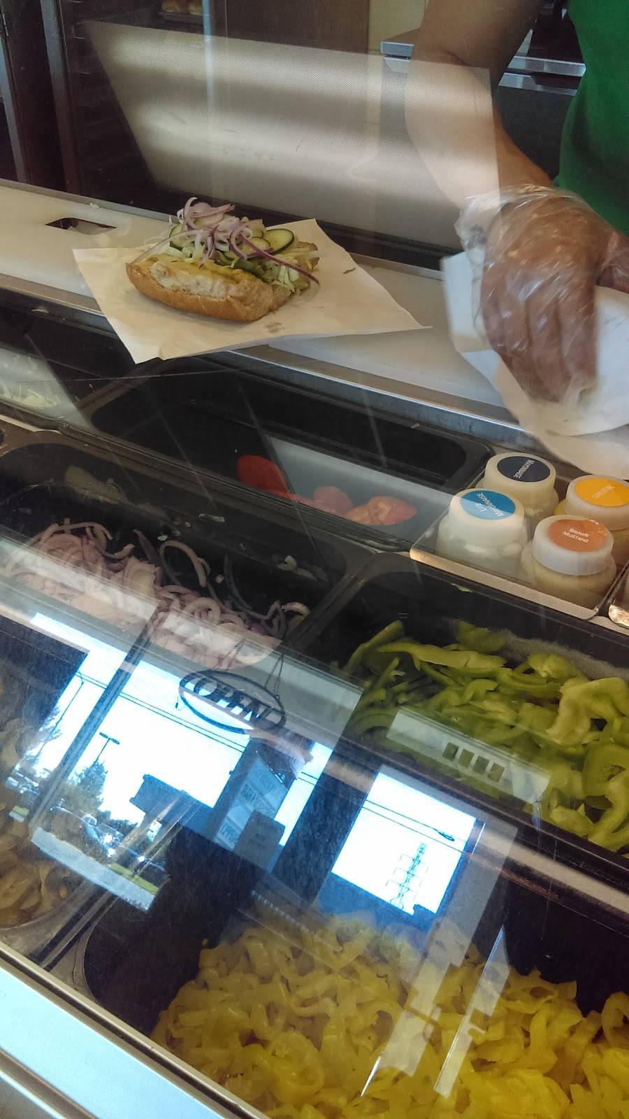 Subway Restaurants | restaurant | 1235 W Yosemite Ave, Manteca, CA 95337, USA | 2098254292 OR +1 209-825-4292