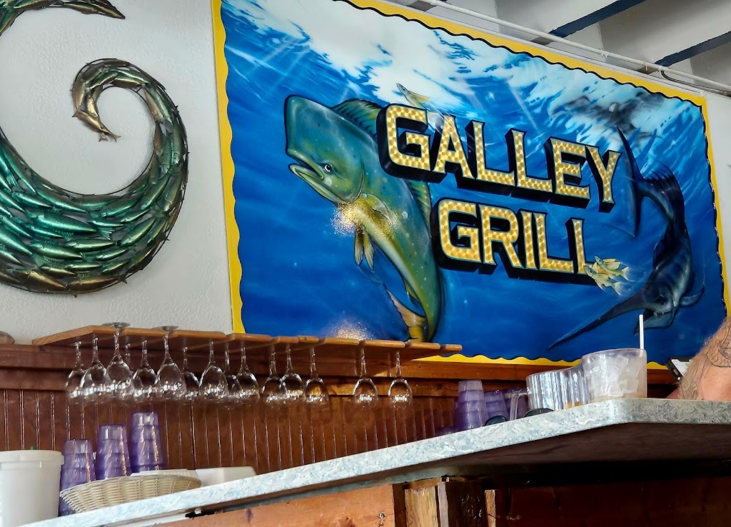 Galley Grill | restaurant | 24862 Overseas Hwy, Summerland Key, FL 33042, USA | 3057453440 OR +1 305-745-3440