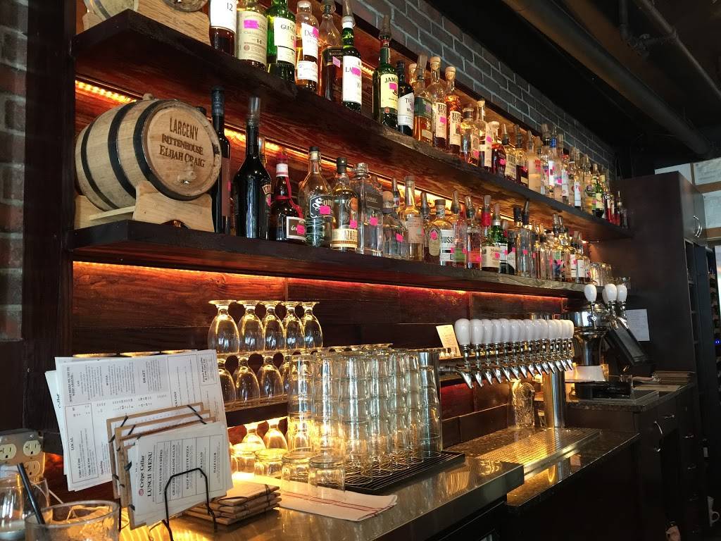 Crepe Cellar Kitchen and Pub | restaurant | 3116 N Davidson St, Charlotte, NC 28205, USA | 7049106543 OR +1 704-910-6543