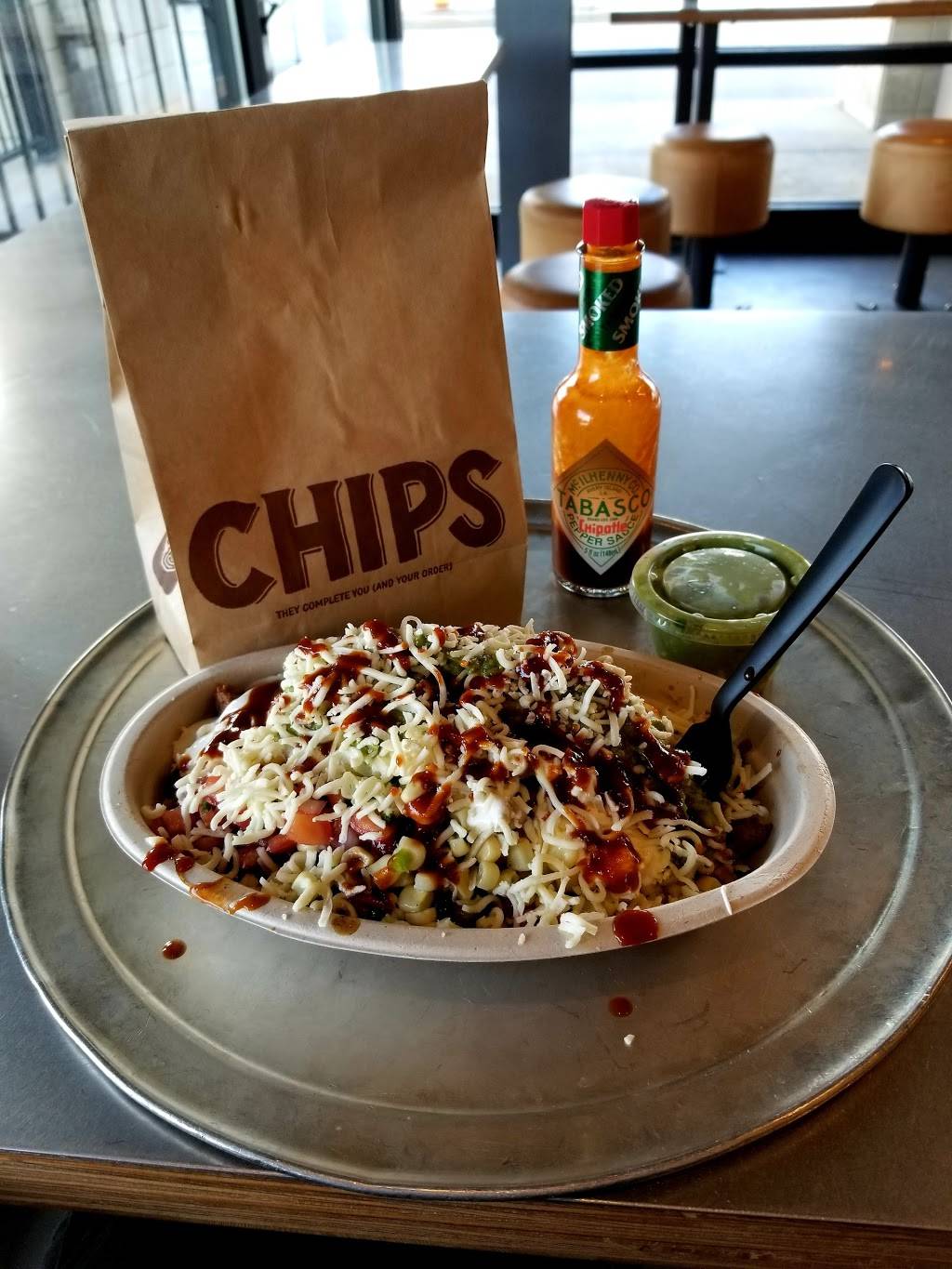Chipotle Mexican Grill | restaurant | 5553 Mahoning Ave, Austintown, OH 44515, USA | 3303184930 OR +1 330-318-4930