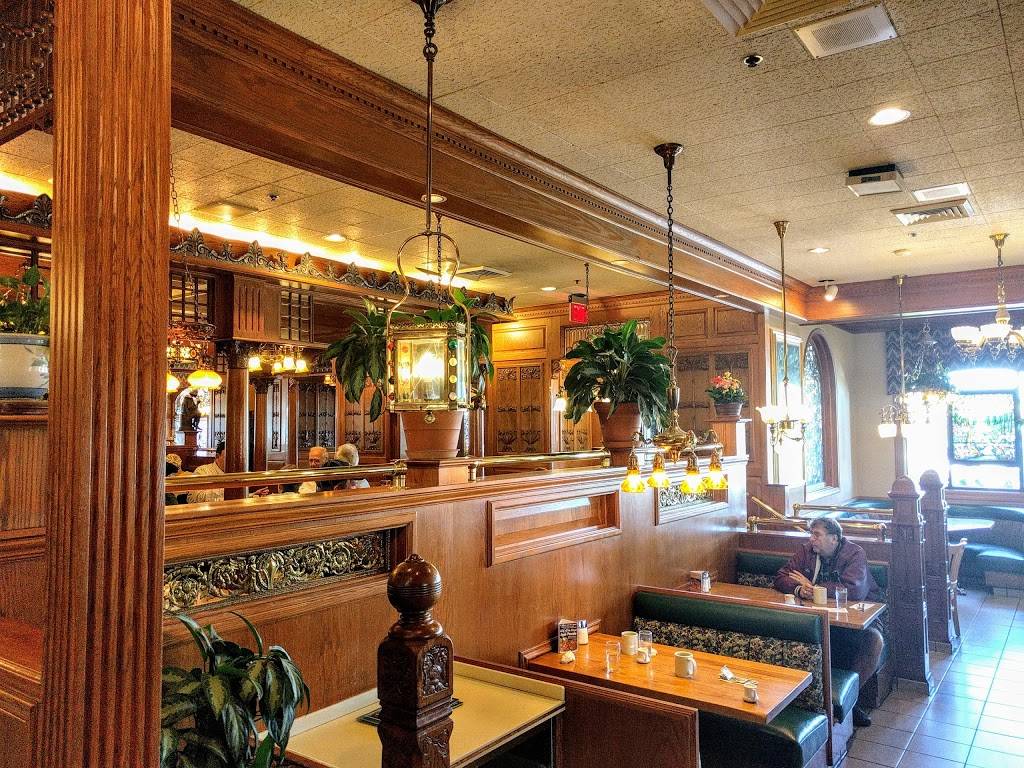 Walker Bros. Original Pancake House | restaurant | 825 Dundee Rd, Arlington Heights, IL 60004, USA | 8473926600 OR +1 847-392-6600