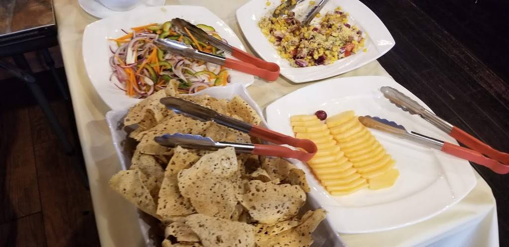 Ritus Spice Utsav | restaurant | 484 S Main St, Manchester, NH 03102, USA | 6038365652 OR +1 603-836-5652