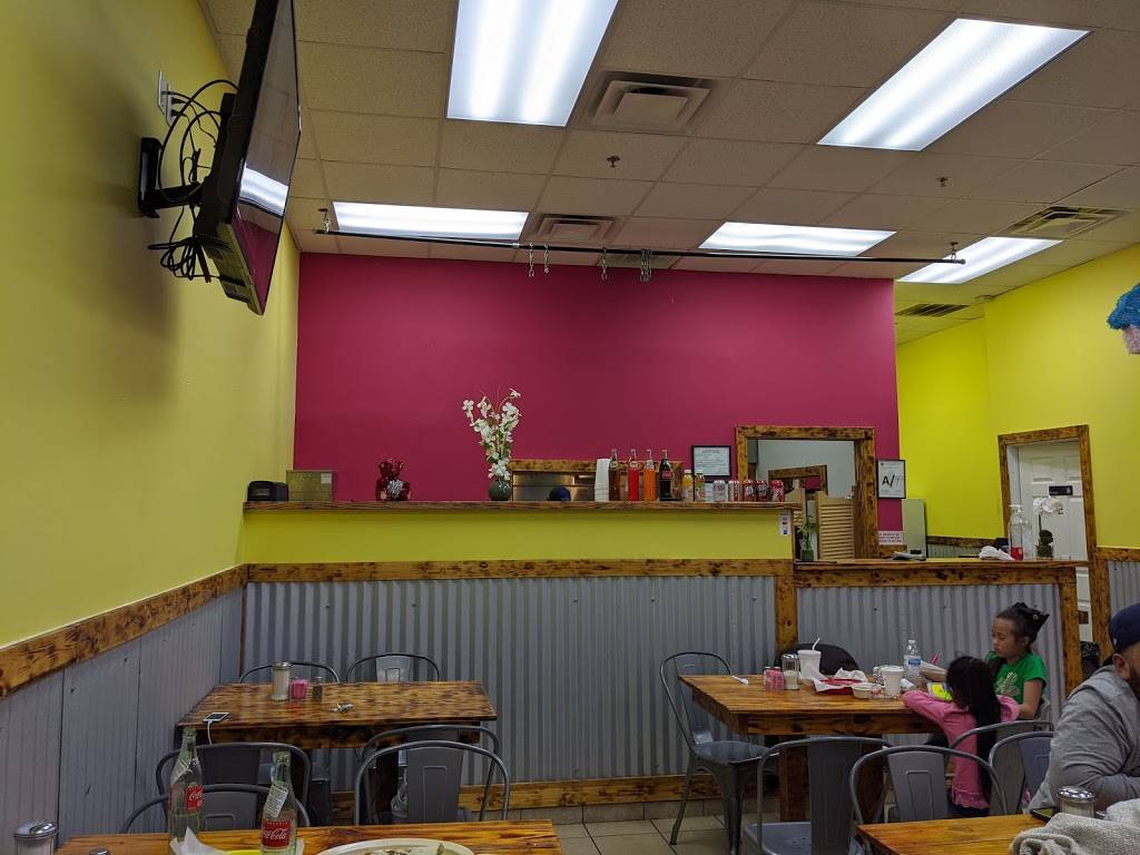 Tezel Cafe | restaurant | 7126 Tezel Rd #101, San Antonio, TX 78250, USA | 2104449112 OR +1 210-444-9112