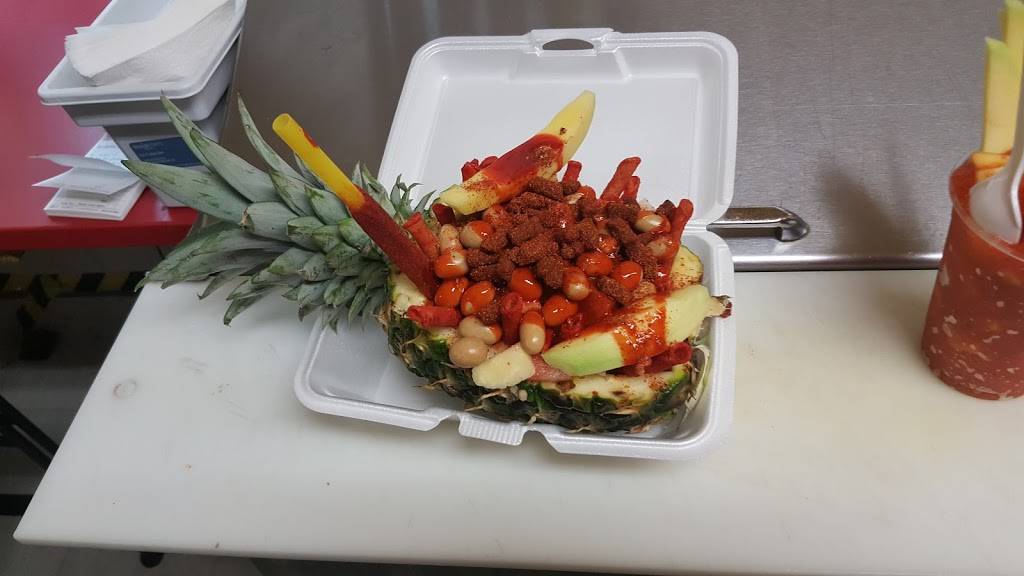 Frutas Lokas | restaurant | 2241 Girard St, Delano, CA 93215, USA | 6266221384 OR +1 626-622-1384