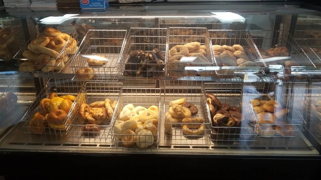 Bronx Bagel & Deli | restaurant | 230 S Powerline Rd, Deerfield Beach, FL 33442, USA | 7542277276 OR +1 754-227-7276
