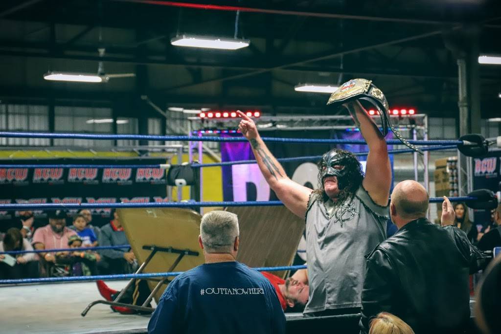 Freetail Brewing Co. | restaurant | 2000 S Presa St, San Antonio, TX 78210, USA | 2106256000 OR +1 210-625-6000