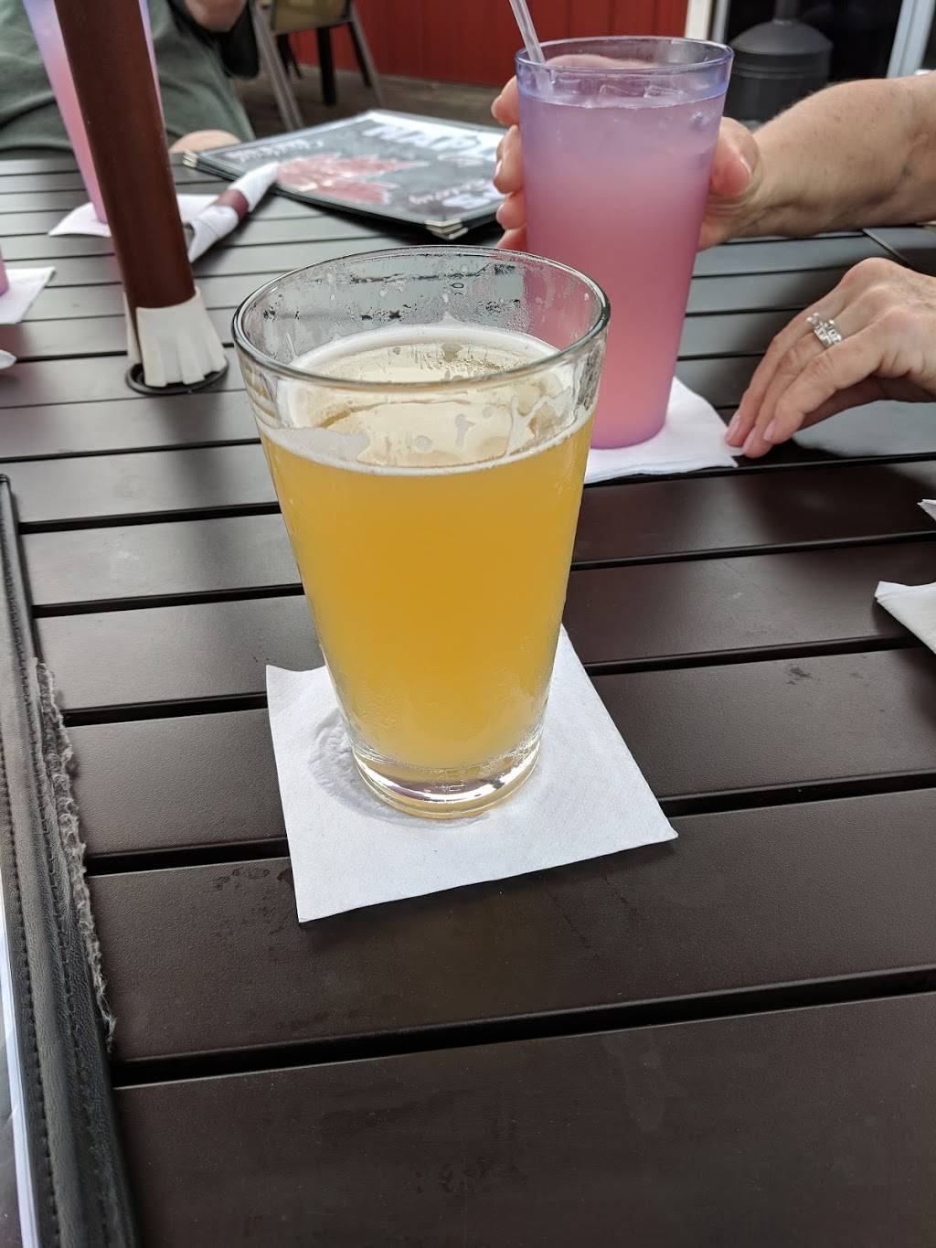 Maple City Taps And Eatery | restaurant | 11095 Chardon Rd, Chardon, OH 44024, USA | 4402859953 OR +1 440-285-9953