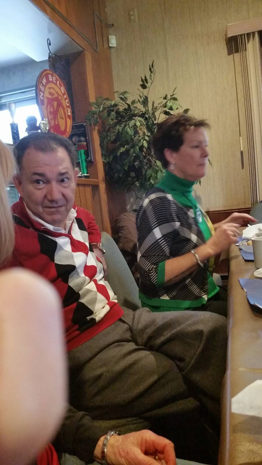 Bogeys Bar & Grill | restaurant | 3311 N River Rd, Fort Gratiot Twp, MI 48059, USA | 8109827010 OR +1 810-982-7010