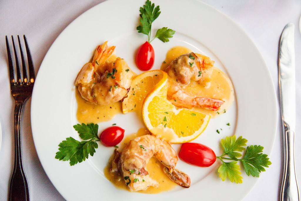 Louies Italian Restaurant & Bar | restaurant | 10 Center St, Darien, CT 06820, USA | 2033095818 OR +1 203-309-5818