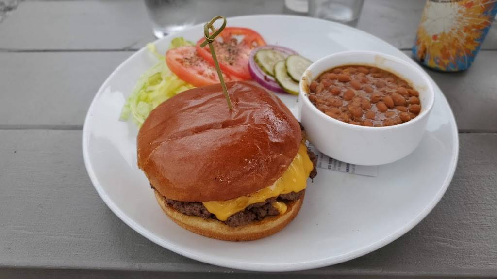 Home Team BBQ | restaurant | 126 Williman St, Charleston, SC 29403, USA | 8432257427 OR +1 843-225-7427