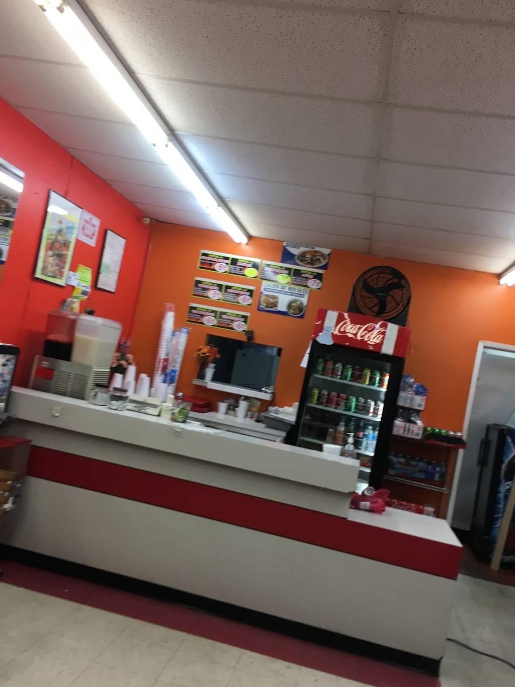 Luzitas Taco Shop | restaurant | 2933 Beyer Blvd, San Diego, CA 92154, USA | 6194240008 OR +1 619-424-0008