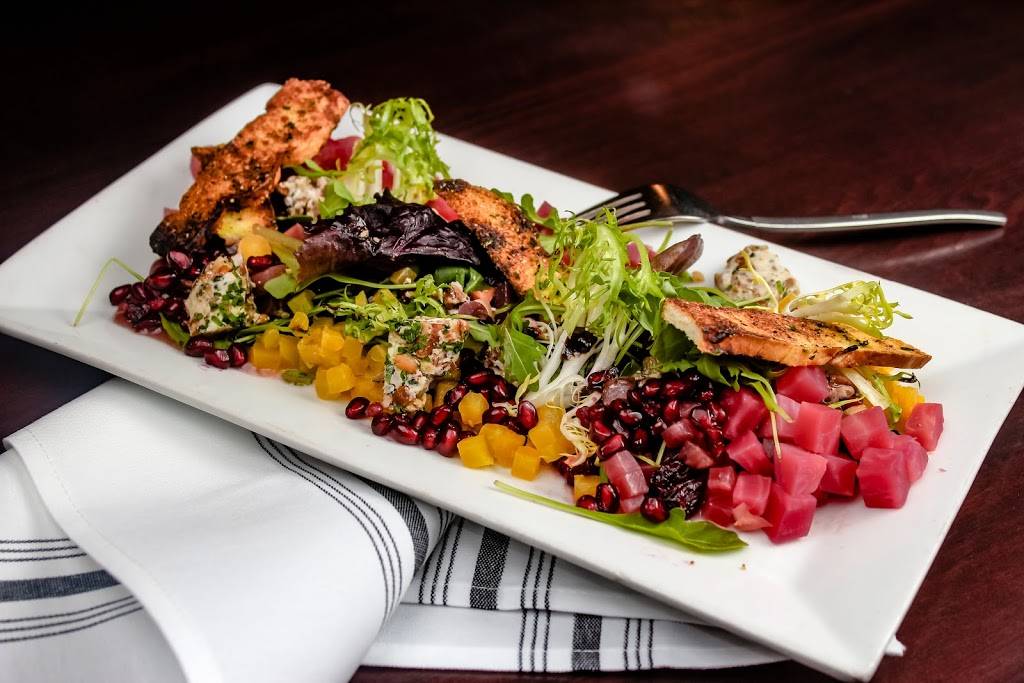 Mission Oak Grill | restaurant | 26 Green St, Newburyport, MA 01950, USA | 9784639009 OR +1 978-463-9009