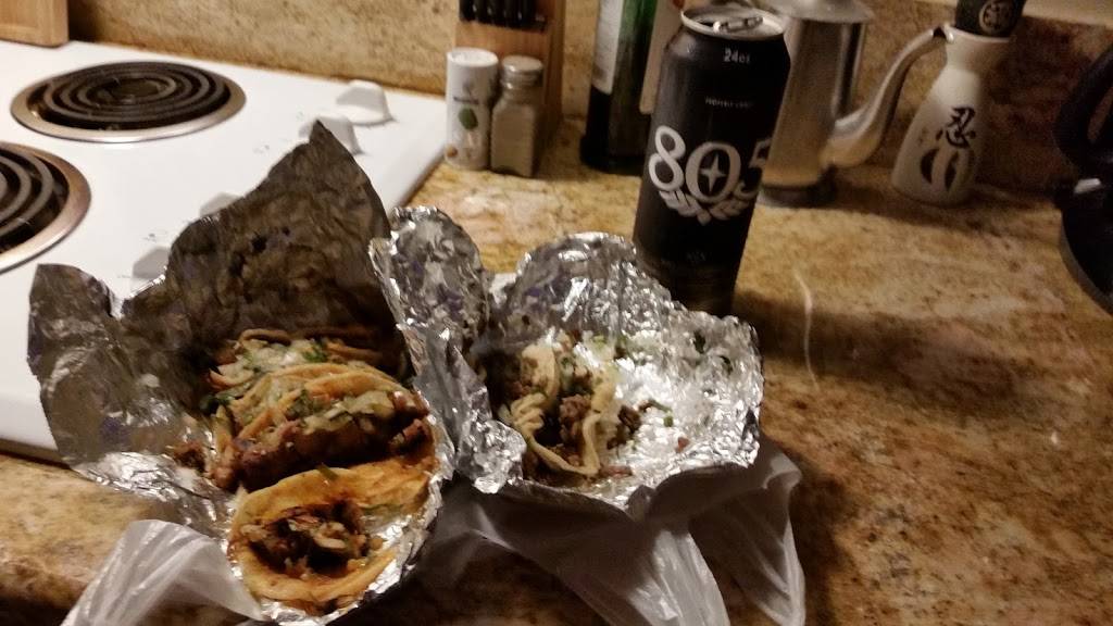 Arandinos Tacos El Patron | restaurant | 608 E Valley Blvd, San Gabriel, CA 91776, USA | 3234349212 OR +1 323-434-9212