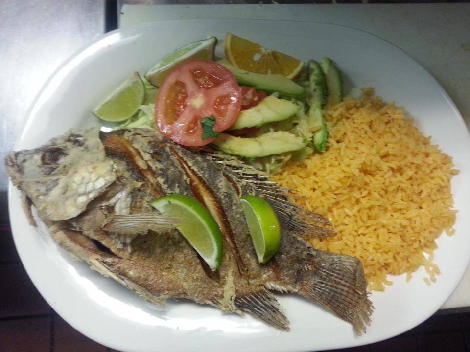 Los Faroles Mexican Restaurant | restaurant | 18174 River Sage Dr #108, Houston, TX 77084, USA | 2818597200 OR +1 281-859-7200