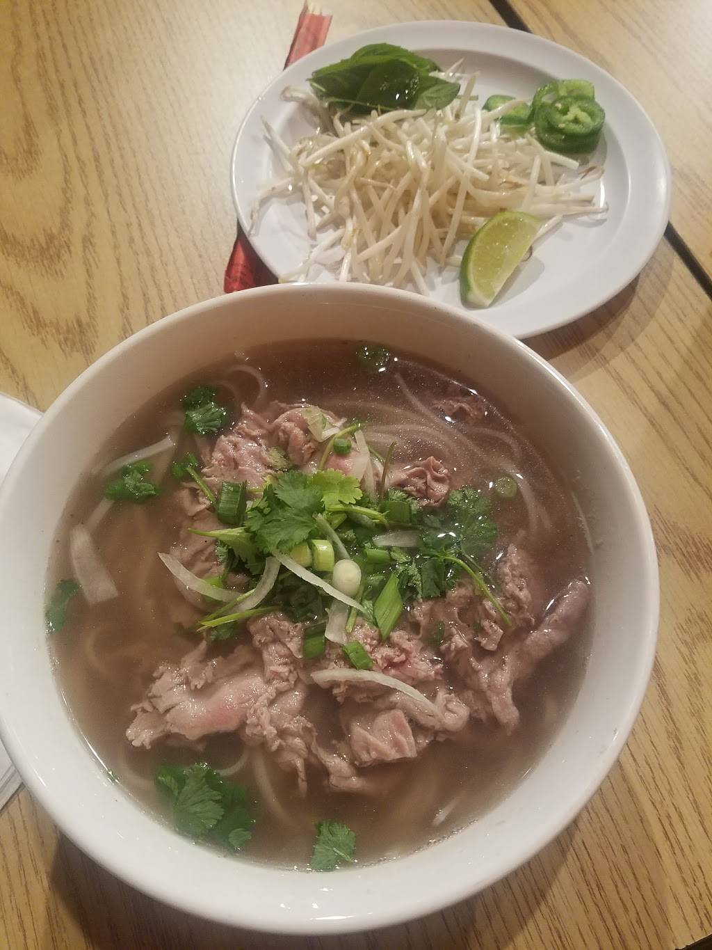 Mi Xao | restaurant | 1055 SC-41, Mt Pleasant, SC 29466, USA | 8433885733 OR +1 843-388-5733