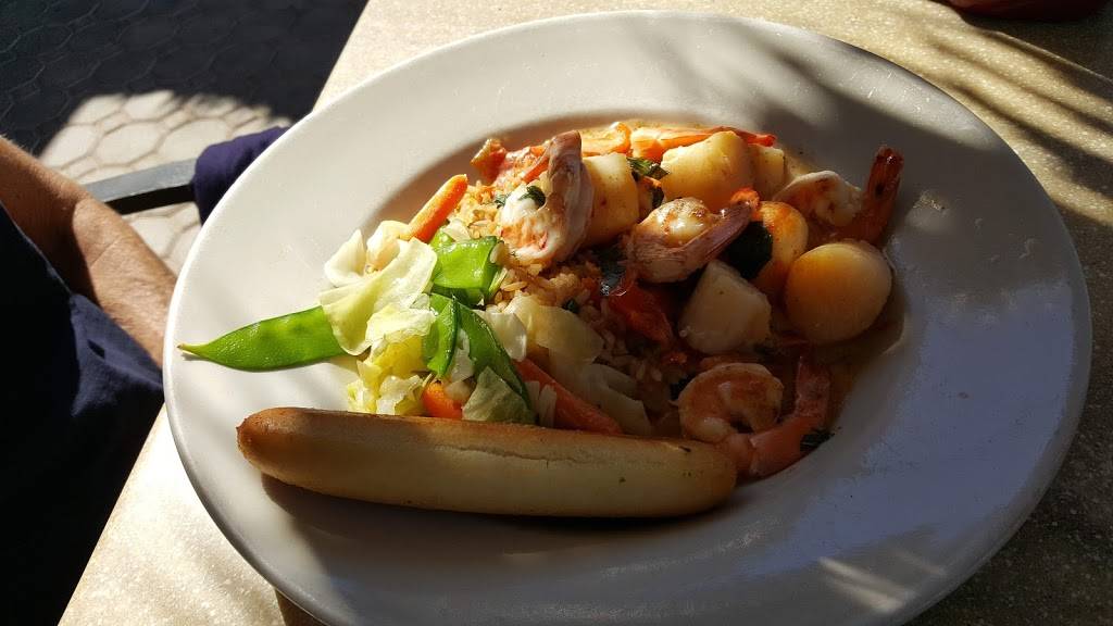 Cane Garden Country Club | restaurant | 1726 Bailey Trail, The Villages, FL 32162, USA | 3527500627 OR +1 352-750-0627