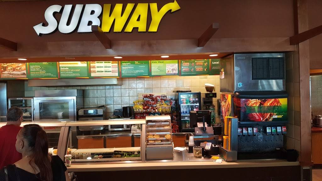 Subway Restaurants | restaurant | 1 Airport Dr, Oakland, CA 94621, USA | 5105633812 OR +1 510-563-3812
