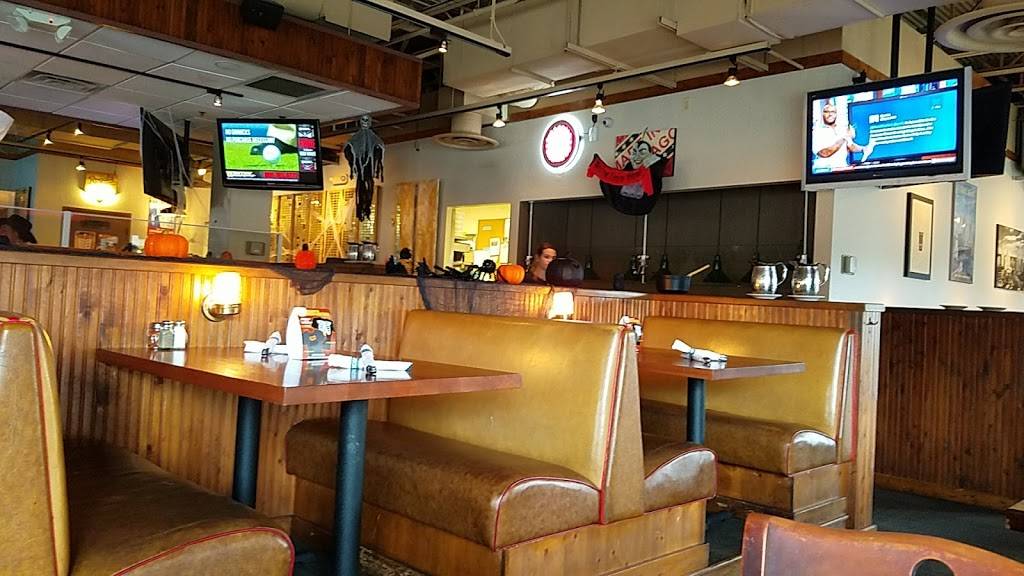 Old Chicago | restaurant | 300 North Mead St #100, Wichita, KS 67205, USA | 3162642057 OR +1 316-264-2057