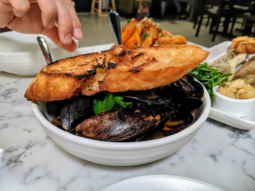 Posto Italian | restaurant | 674 Bliss Rd, Longmeadow, MA 01106, USA | 4139358500 OR +1 413-935-8500