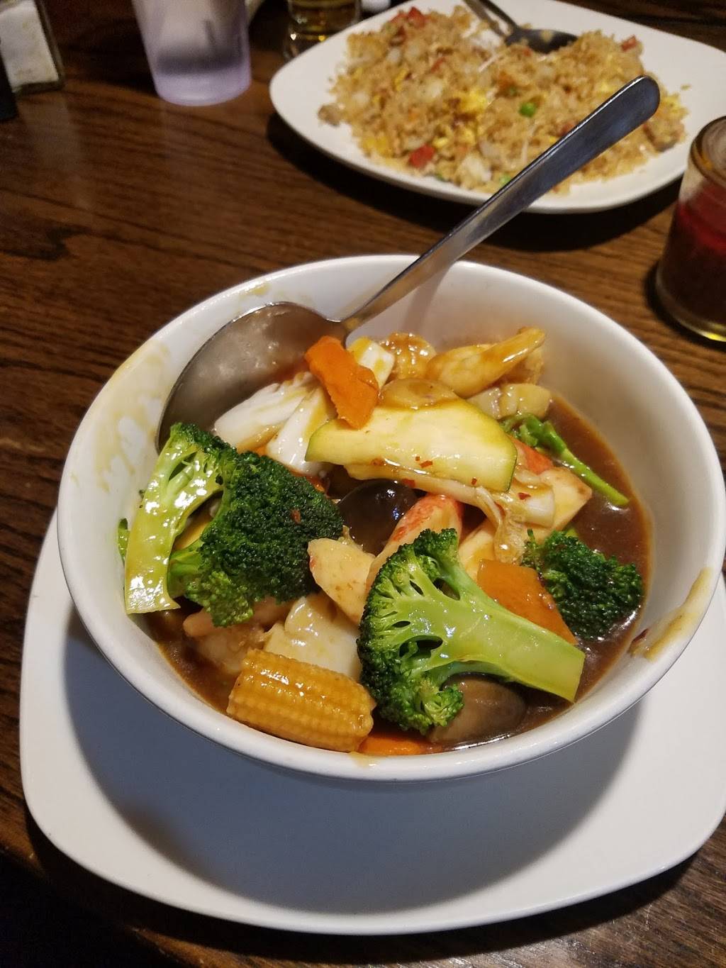 New Lucky China | restaurant | 3045 Gordy Pkwy, Marietta, GA 30066, USA | 7705659666 OR +1 770-565-9666