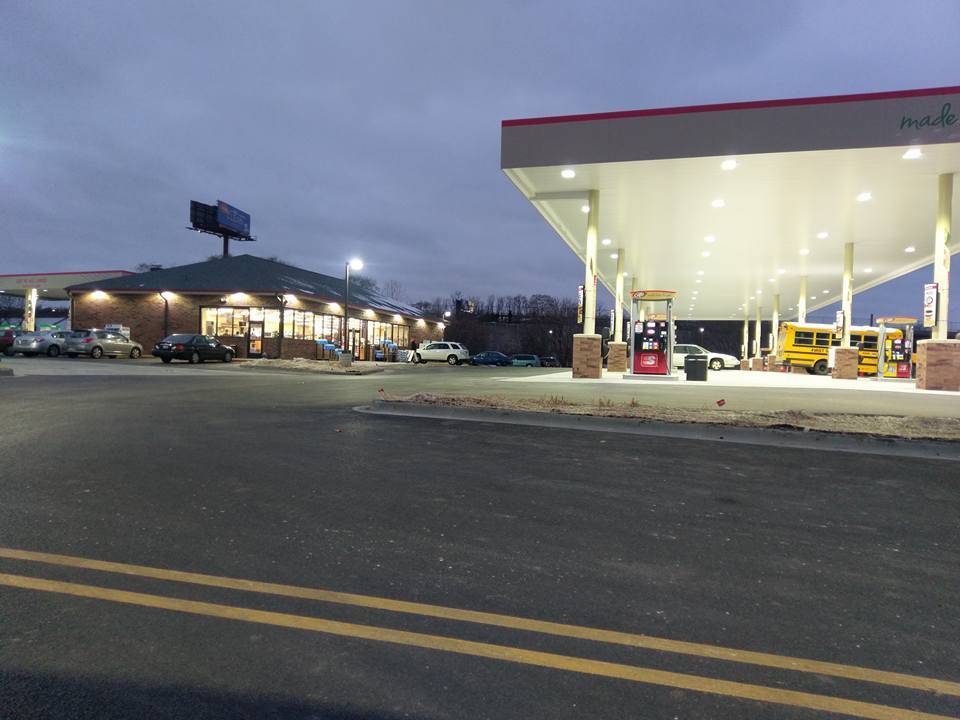 Speedy Cafe / Speedway | bakery | 1120 W Irving Park Rd, Bensenville, IL 60106, USA | 6306167611 OR +1 630-616-7611