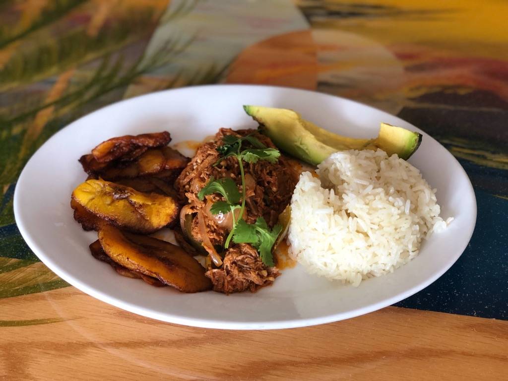 Honduras Oasis Latin Restaurant | restaurant | 1954 S Congress Ave, Palm Springs, FL 33406, USA | 5613602184 OR +1 561-360-2184