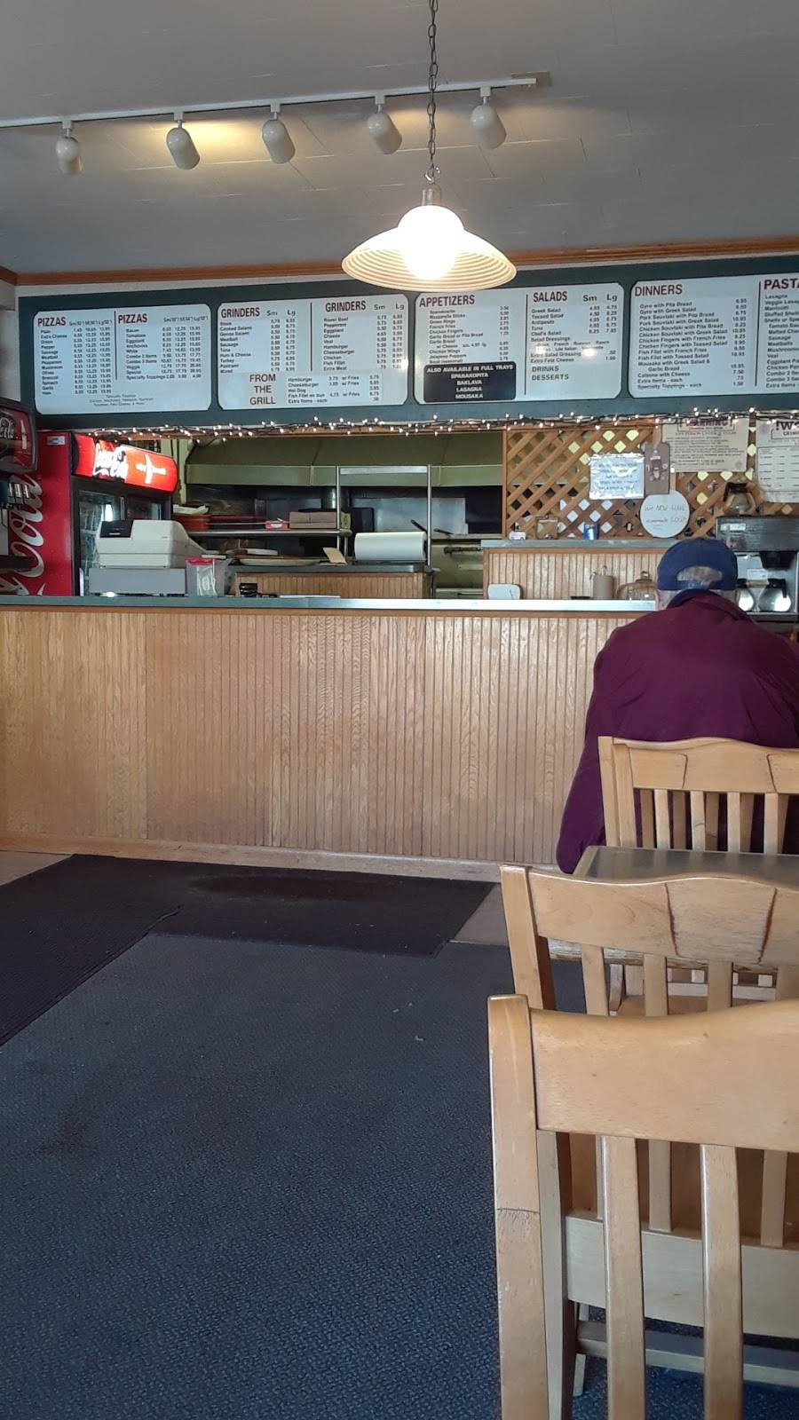 Great Barrington Pizza House | restaurant | 36 State Rd, Great Barrington, MA 01230, USA | 4135280260 OR +1 413-528-0260