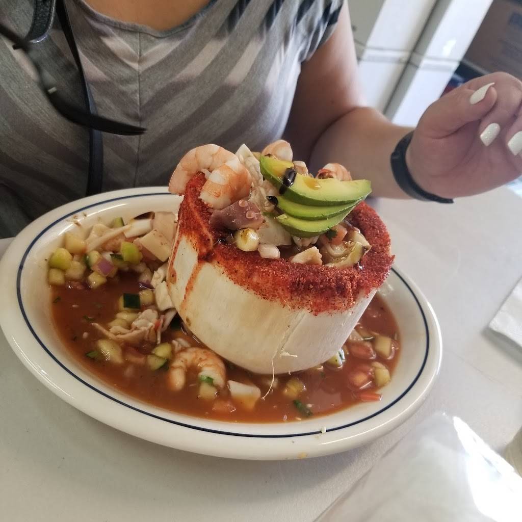 Senorchelada | restaurant | 3134 W Lewis Ave, Phoenix, AZ 85009, USA | 3232042233 OR +1 323-204-2233