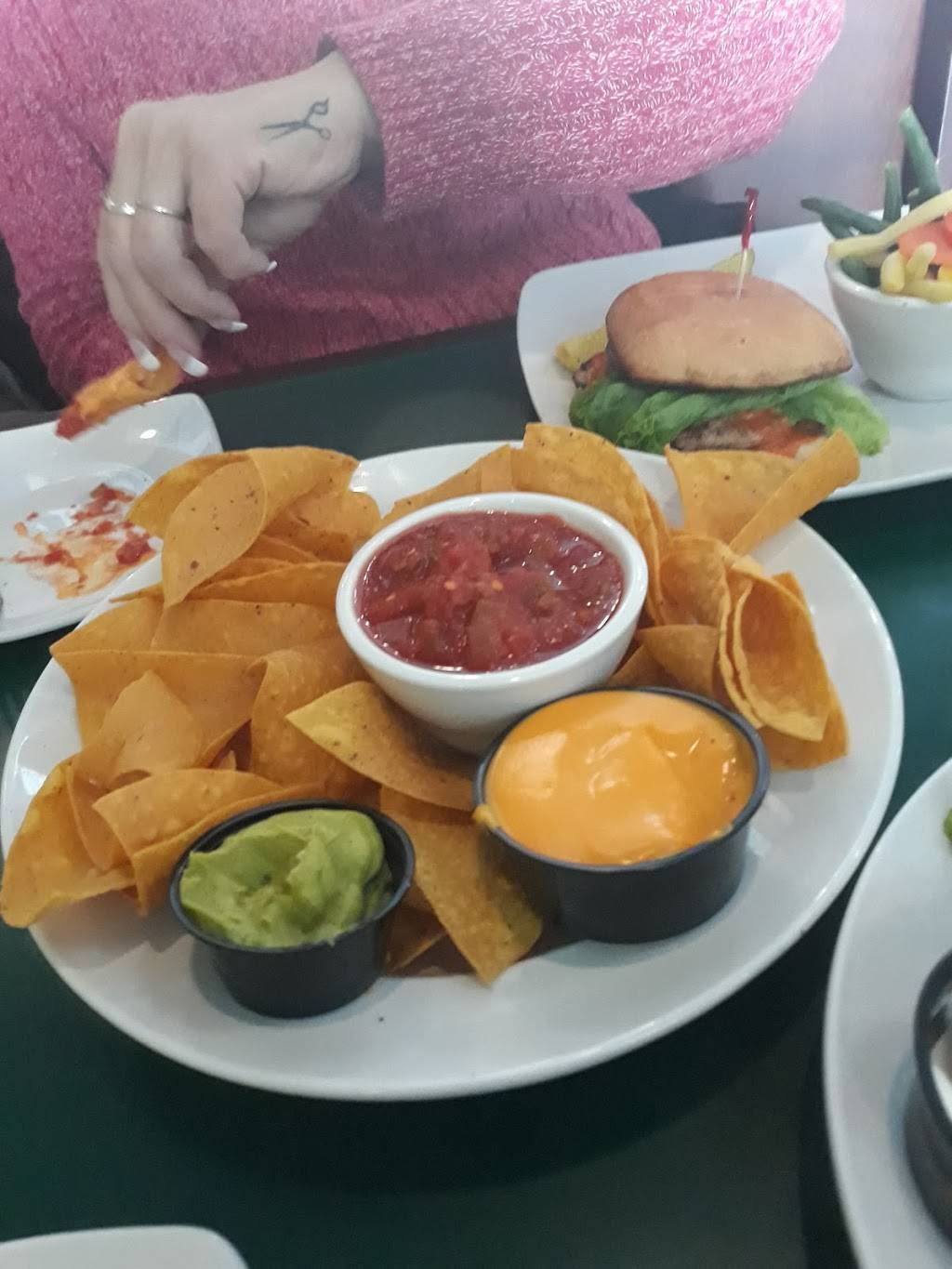 Macgregors Grill and Tap Room | restaurant | 1890 S Clinton Ave, Rochester, NY 14618, USA | 5854131140 OR +1 585-413-1140