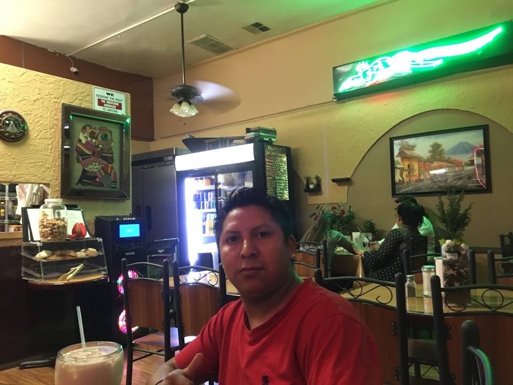 Casa Chapina Restaurant | restaurant | 501 N Western Ave, Los Angeles, CA 90004, USA | 3232461997 OR +1 323-246-1997