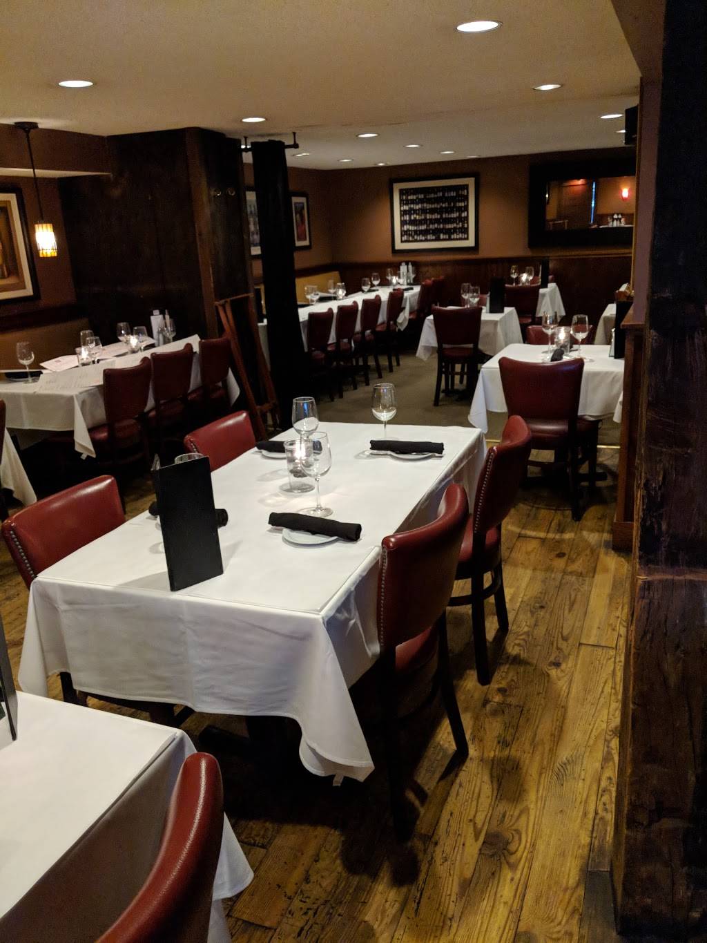 Oscars of Dublin | restaurant | 84 N High St, Dublin, OH 43017, USA | 6147923424 OR +1 614-792-3424