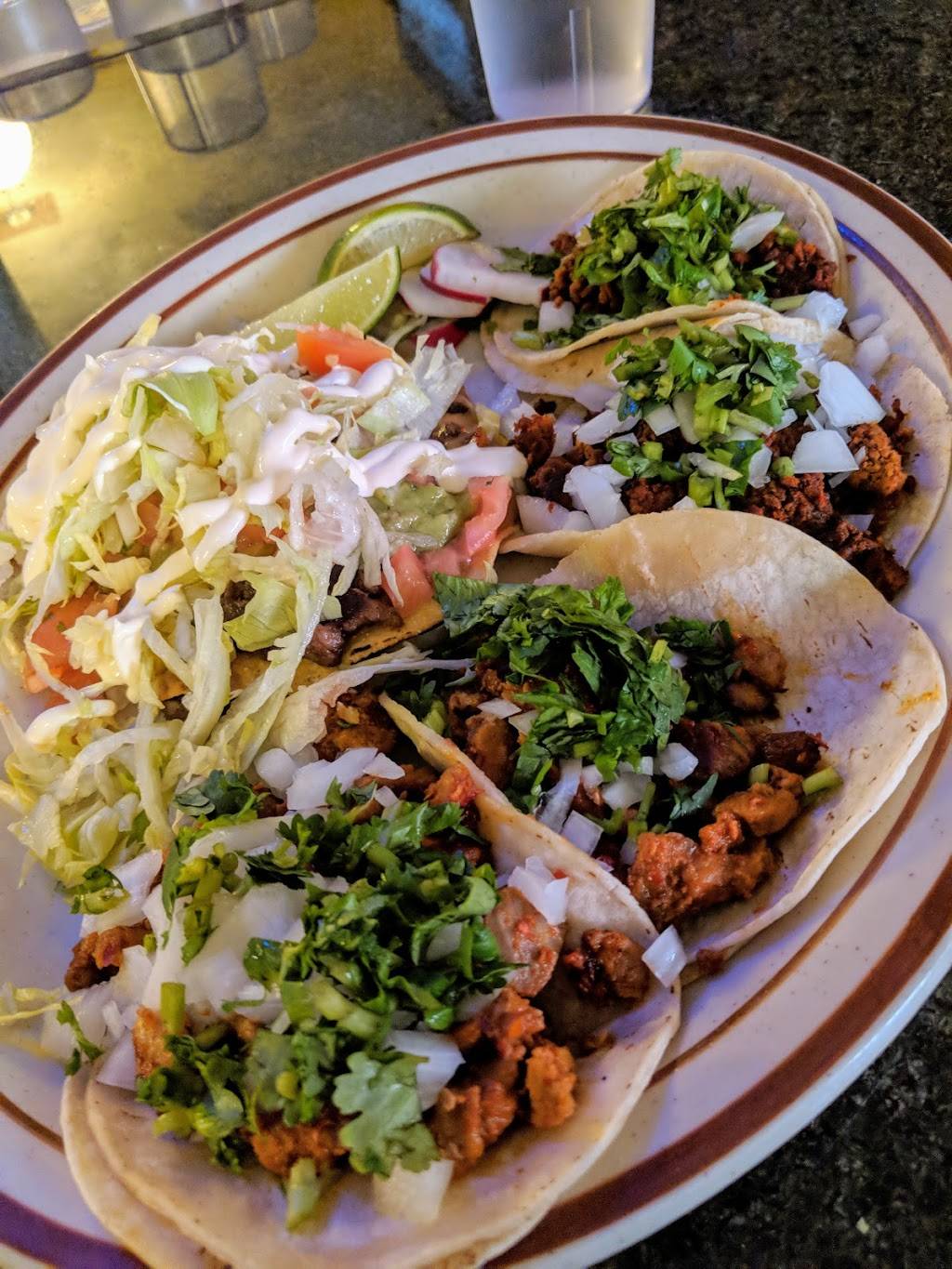 La Mexicana | restaurant | 1759 State St, Schenectady, NY 12304, USA | 5183461700 OR +1 518-346-1700