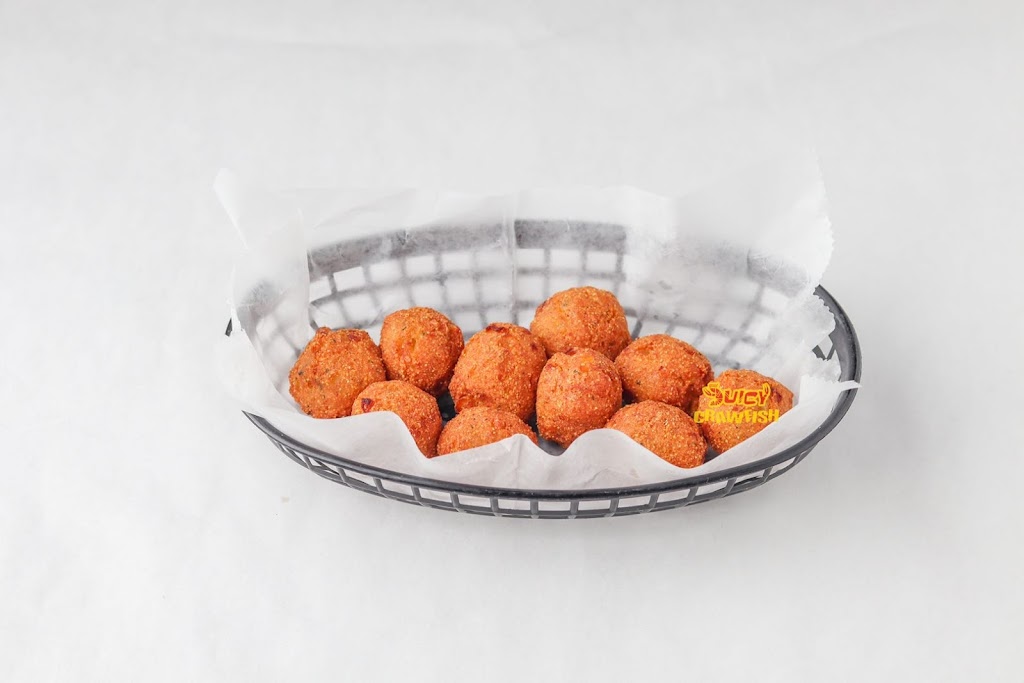 Juicy Crawfish | restaurant | 6120 Scott St, Houston, TX 77021, USA | 8322037134 OR +1 832-203-7134