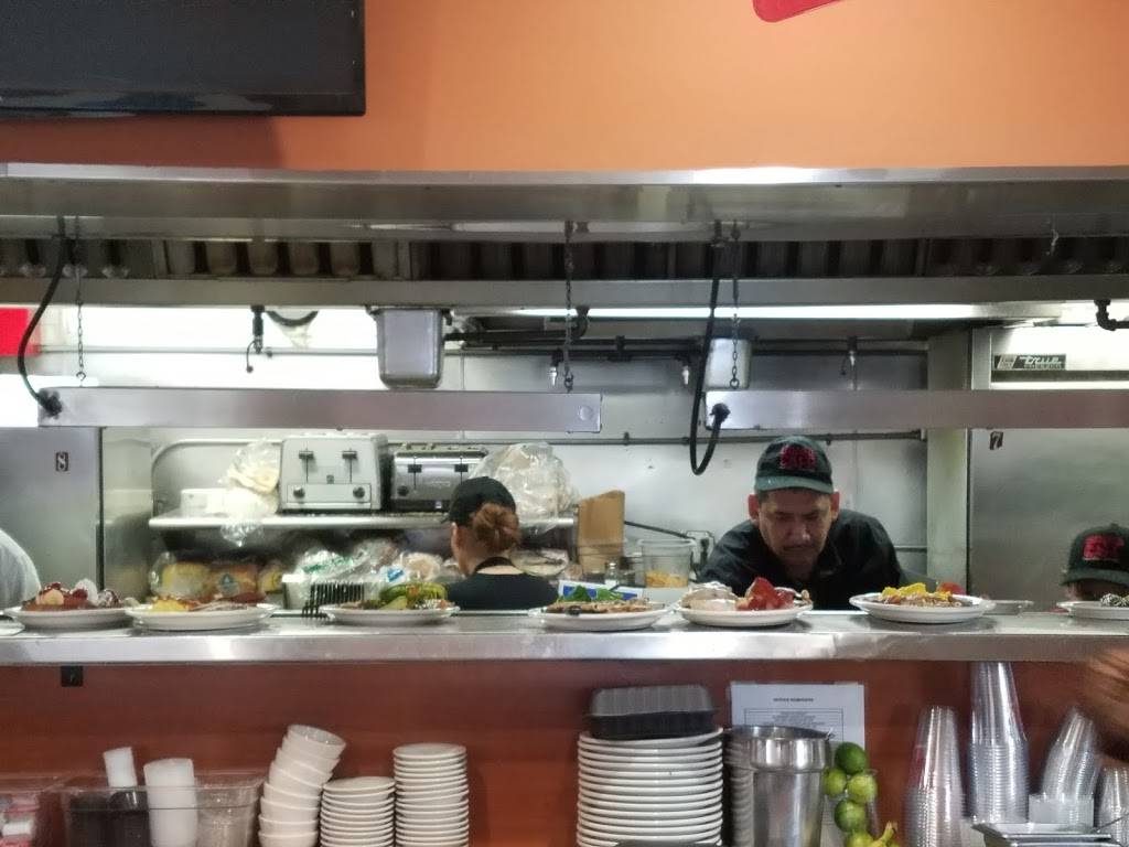 Loaded Cafe Restaurants Long Beach | cafe | 1101 Pacific Coast Hwy, Long Beach, CA 90806, USA | 5625911050 OR +1 562-591-1050