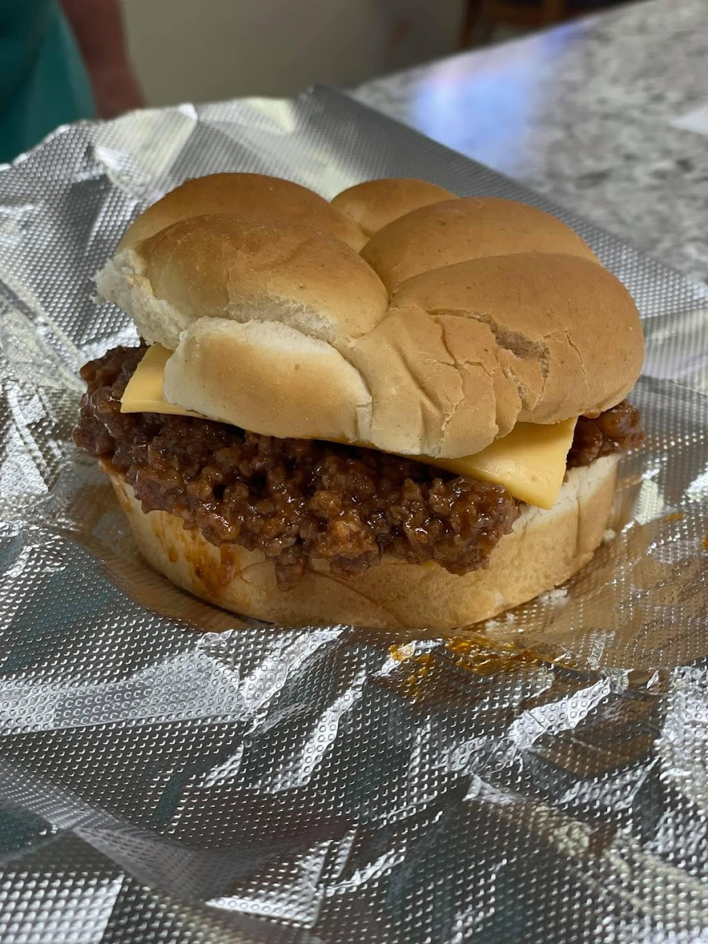 Vivs Country Store | restaurant | 21996 OH-664, South Bloomingville, OH 43152, USA | 7403321111 OR +1 740-332-1111