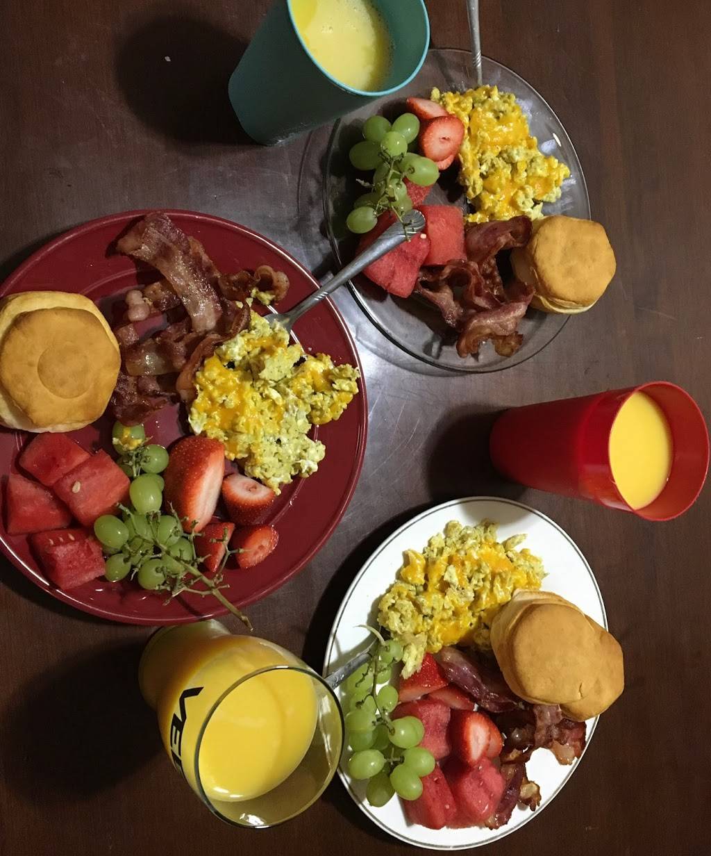 A Taste Of Grace Soulfood Kitchen | restaurant | 1908 Emerson Ave, Cincinnati, OH 45239, USA | 5132075879 OR +1 513-207-5879